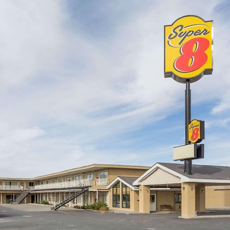 Super 8 By Wyndham Wells Exterior foto
